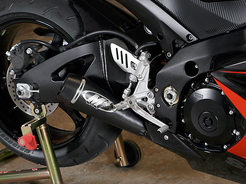 M4 スリップオンマフラー　GSX-R1000 08年式 M4 Black GP Slip-On 2007-08 Suzuki GSX-R1000 - SU9822-GP